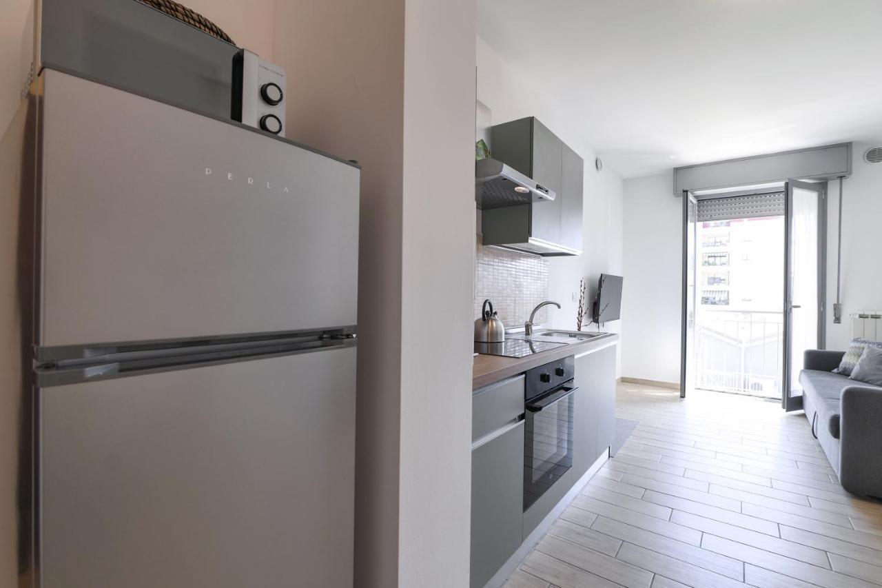 Primopiano - Bonomi Apartment Milano Exterior foto