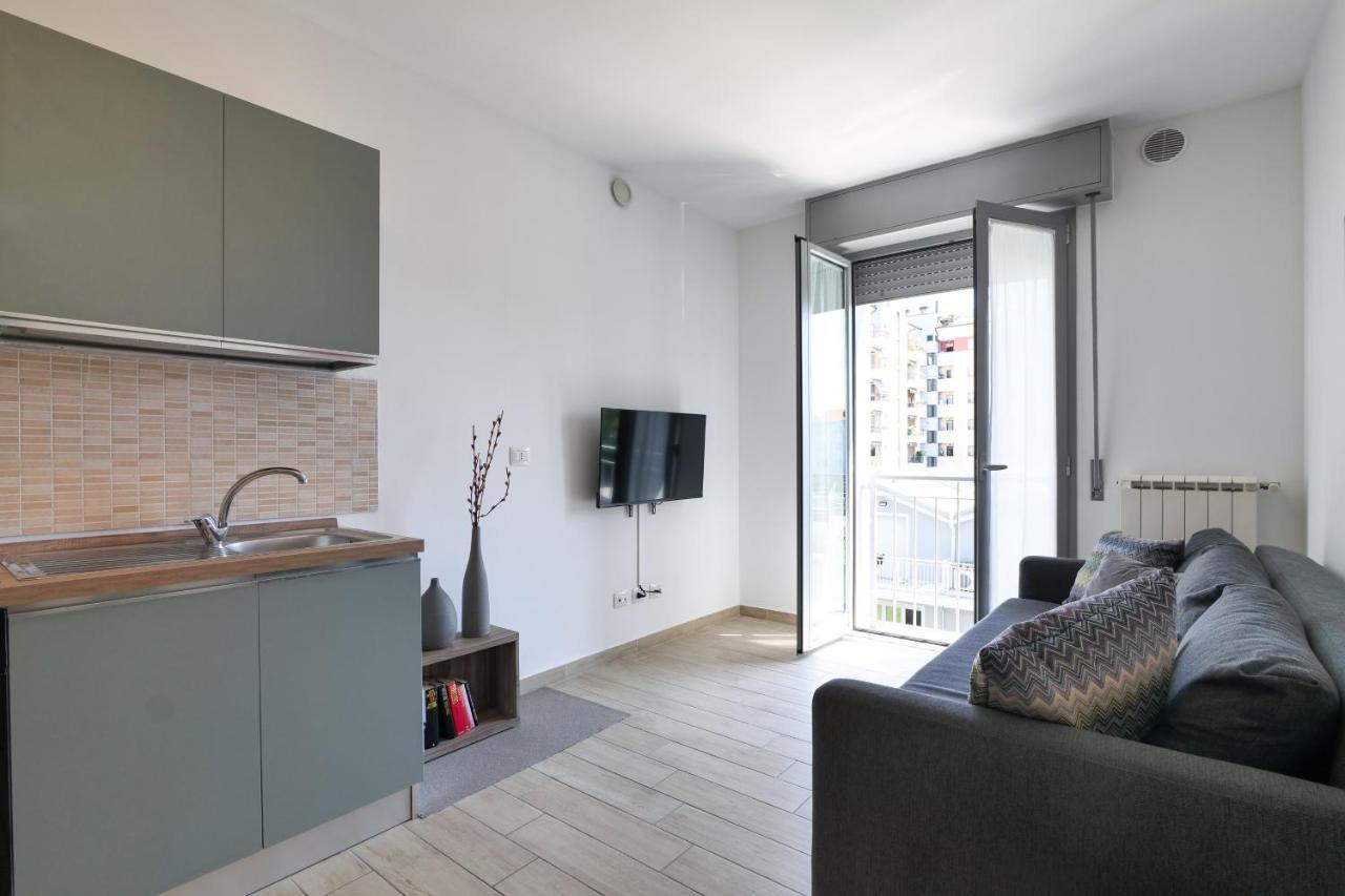 Primopiano - Bonomi Apartment Milano Exterior foto