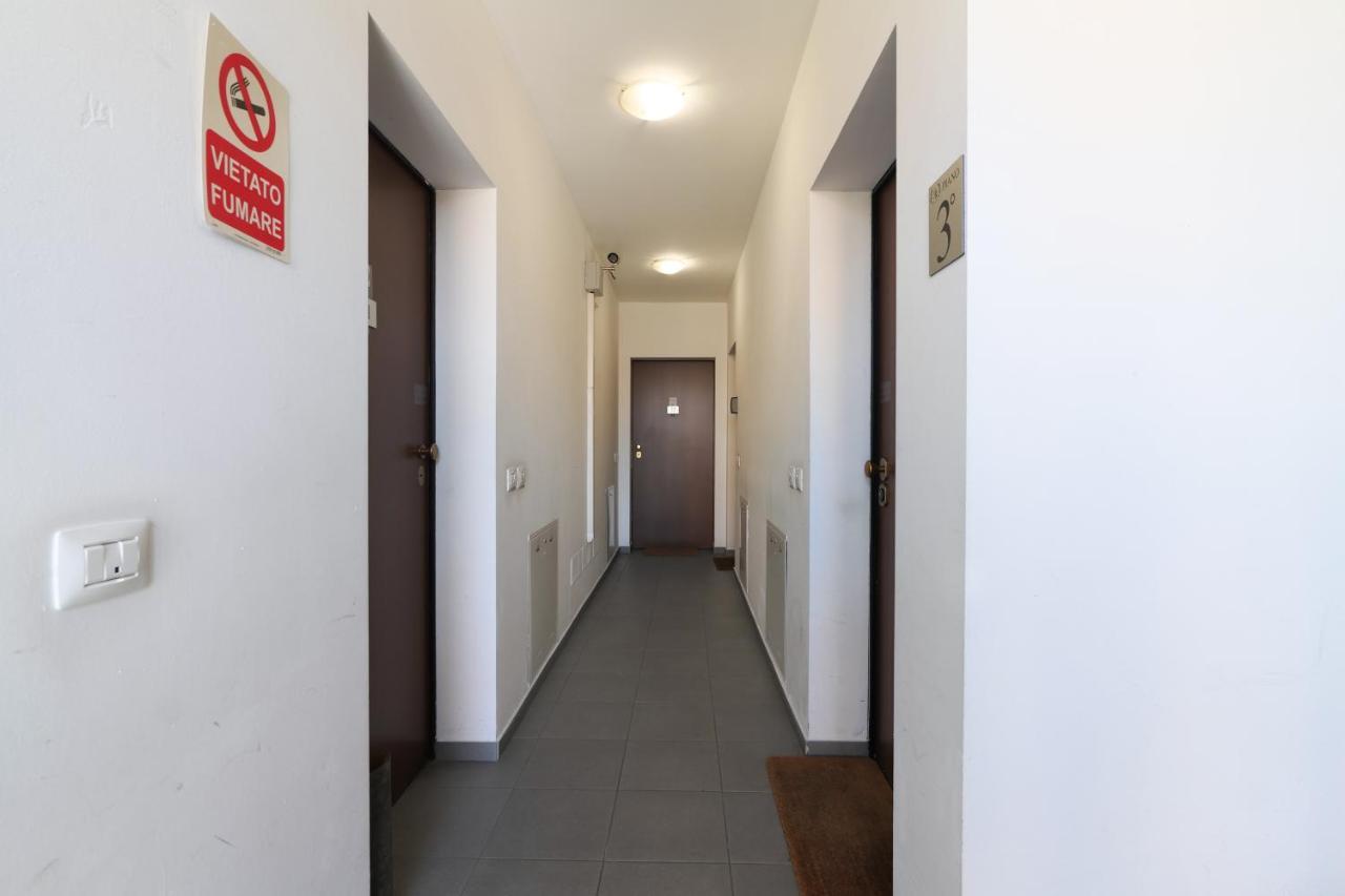 Primopiano - Bonomi Apartment Milano Exterior foto